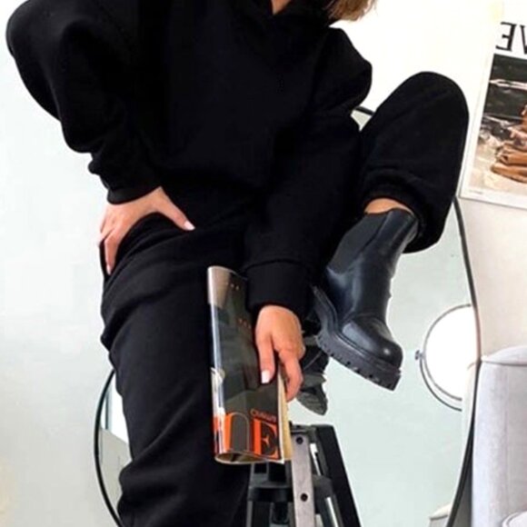 UPSCALE BLACK VELVETY FEEL COORDINATED SWEATSHIRT & PANTS COORDINATED SET SIZE L - Picture 5 of 5